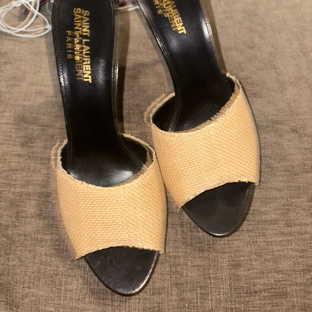 Saint Laurent Black and Tan Women's Shoes - Picture 4 of 7